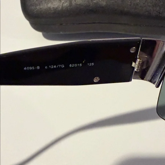 Authentic CHANEL Crystal CC Logo Sunglasses 4095 B Black + case - Picture 6 of 9